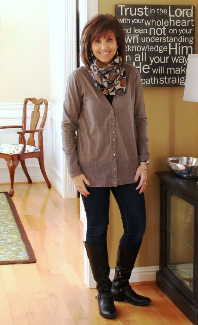 Winter Casual Outfit for Women Over 40